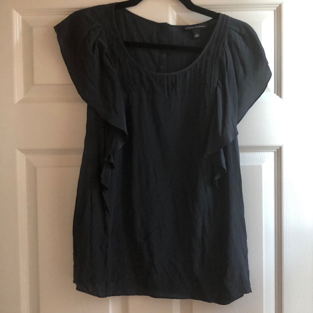 Banana Republic 100% Silk Blouse